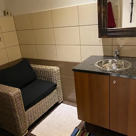 Vanha Kanttorila Apartamento Loviisa