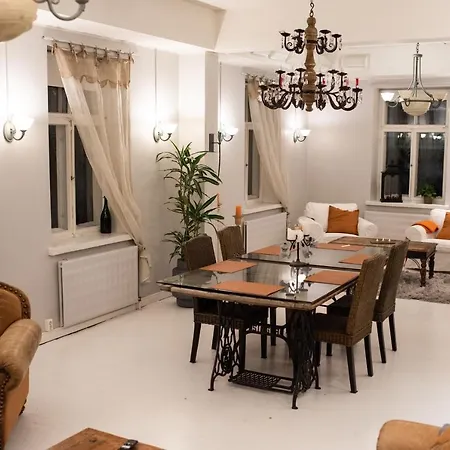 Vanha Kanttorila Apartamento *