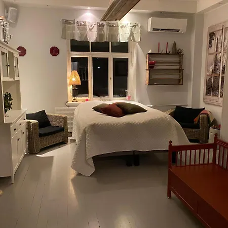 Vanha Kanttorila Apartment Loviisa