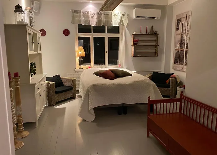 Vanha Kanttorila Διαμέρισμα Loviisa